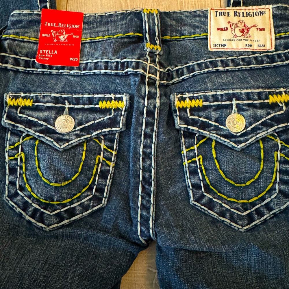 TRUE RELIGION womens STELLA FLP SUPT NAT YELLOW Low Rise Skinny Jeans W25